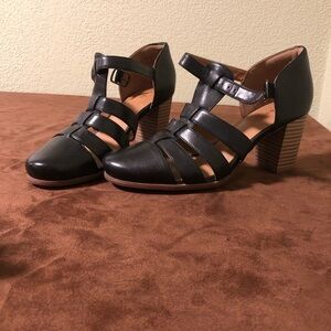 Clarks artisan ciera sandal